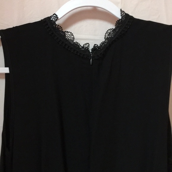 YYIGAL Jumpsuit - Picture 5 of 8